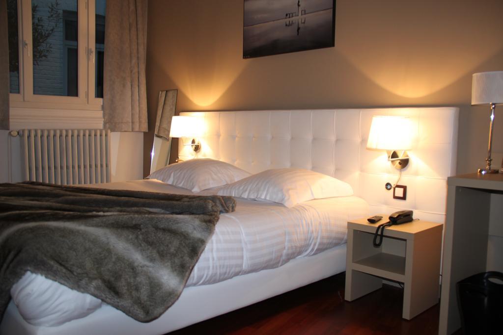 Le Saint Louis Hotel Amiens Quarto foto